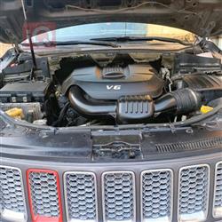 جيب جراند شيروكي